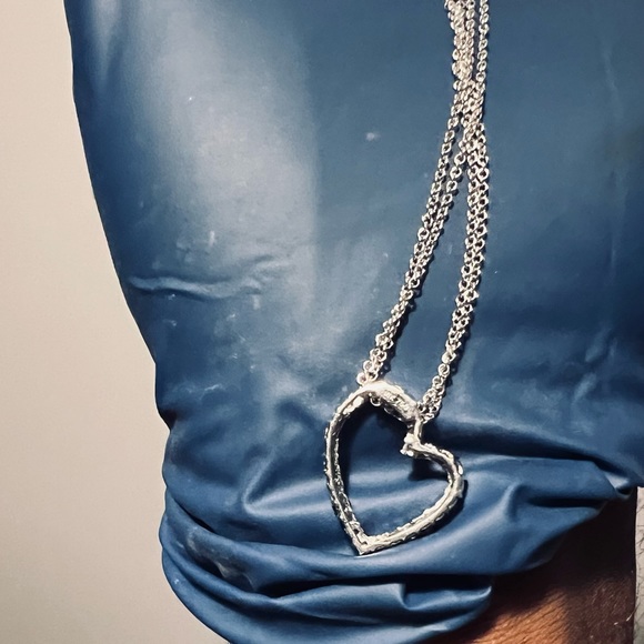 18k white gold chain with a open heart diamond pendant - Picture 3 of 3